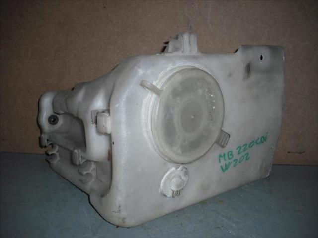 Zbiorniczek spryskiwacza szyb A2028690020 MERCEDES