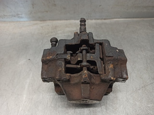 Zacisk hamulcowy tylny lewy A2034230798 MERCEDES