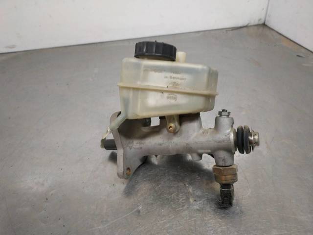 Zbiorniczek głównego cylindra hamulcowego (płynu hamulcowego) A2034300002 MERCEDES