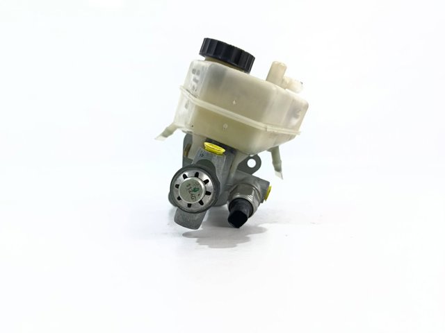 Zbiorniczek głównego cylindra hamulcowego (płynu hamulcowego) A2034300002 MERCEDES