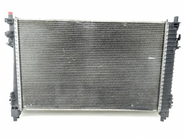 Chłodnica silnika A2035000503 MERCEDES