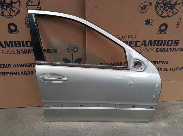 Drzwi przednie prawe A203720020567 MERCEDES