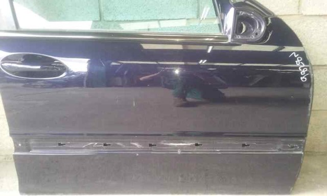 Drzwi przednie prawe A203720020567 MERCEDES