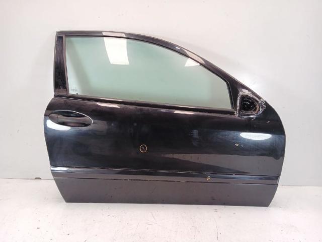 Drzwi przednie prawe A2037200605 MERCEDES