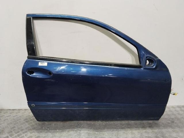 Drzwi przednie prawe A2037200605 MERCEDES