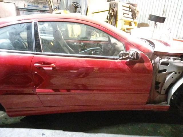 Drzwi przednie prawe A2037200605 MERCEDES