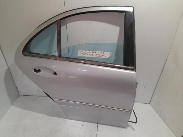 Drzwi tylne prawe A2037300205 MERCEDES