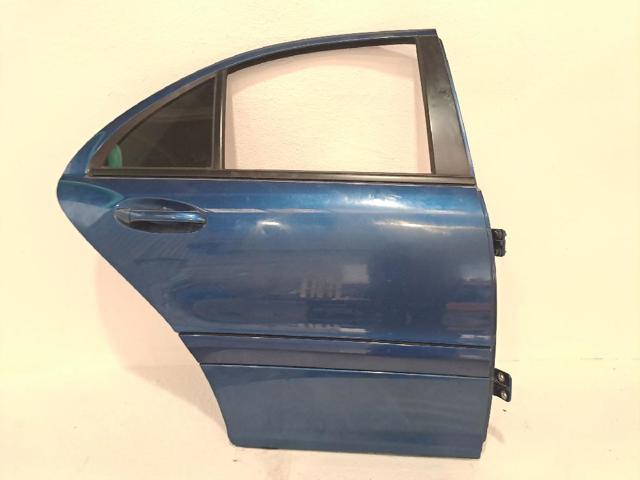 Drzwi tylne prawe A2037300805 MERCEDES
