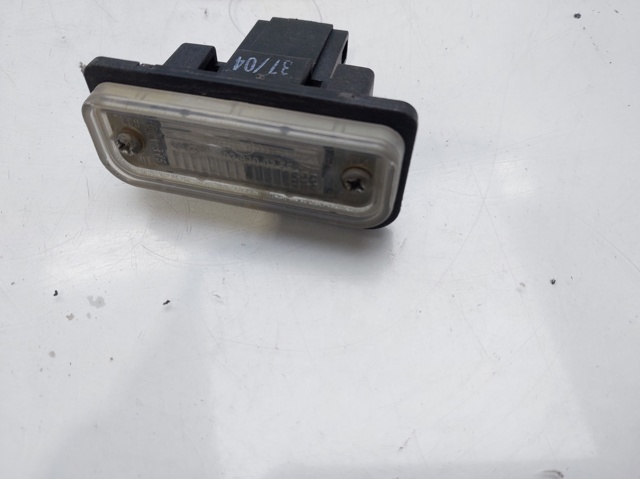 Lampa oświetlenia tylnej tablicy rejestracyjnej A2038200256 MERCEDES