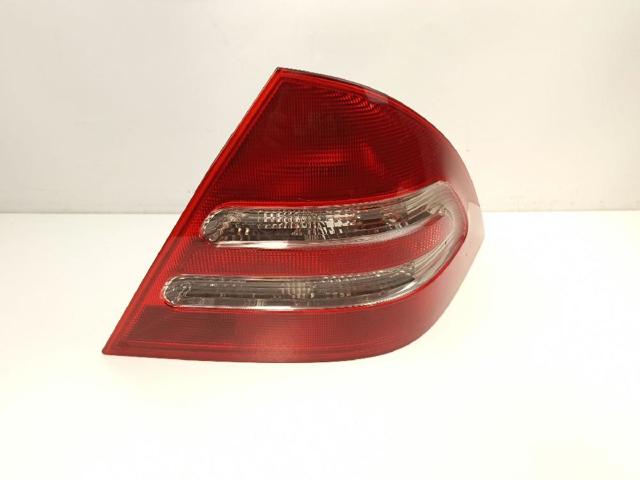 Lampa zespolona tylna prawa A2038200264 MERCEDES