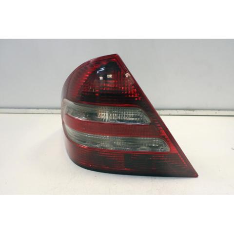 Lampa zespolona tylna lewa A2038201964 MERCEDES
