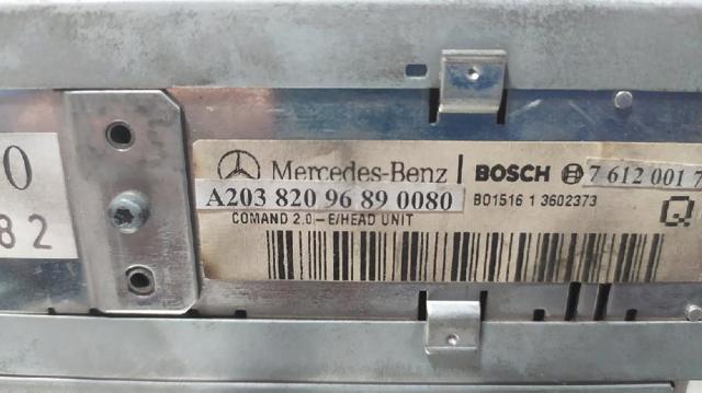 Radioodtwarzacz (radio AM/FM) do Mercedes C W203