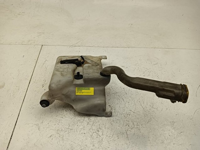 Zbiorniczek spryskiwacza szyb A2038600060 MERCEDES