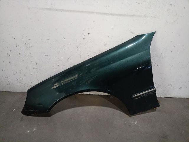 Błotnik przedni lewy A2038800118 MERCEDES