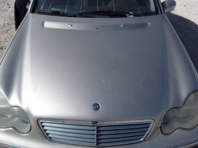Maska Mercedes C