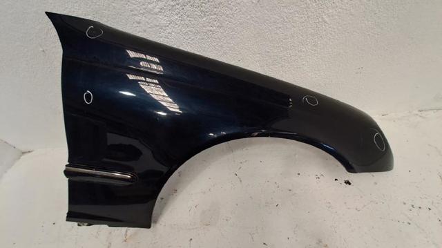 Błotnik przedni prawy A2038800218 MERCEDES