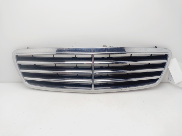 Atrapa chłodnicy A2038800223 MERCEDES