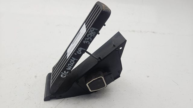 Pedał przyspieszenia (gazu) A2043000004 MERCEDES