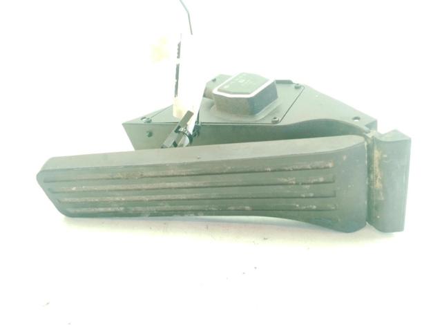 Pedał przyspieszenia (gazu) A2043000004 MERCEDES