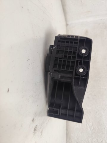 Pedał przyspieszenia (gazu) A2043000004 MERCEDES