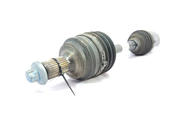 Półoś napędowa przednia prawa Mercedes GLK X204