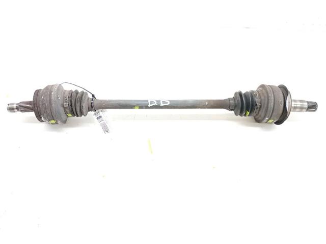 Półoś tylna A2043502110 MERCEDES