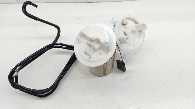 Moduł pompy paliwowej z czujnikiem poziomu paliwa A2044702294 MERCEDES