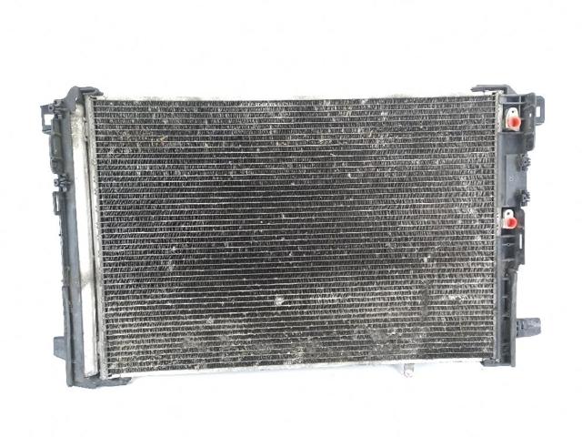 Chłodnica klimatyzacji A2045000154 MERCEDES