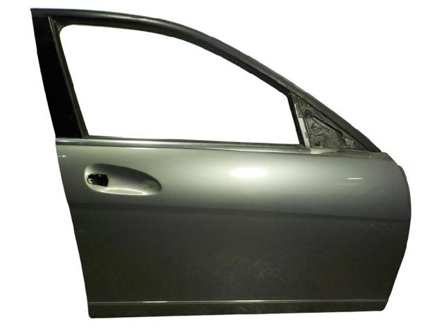 Drzwi przednie prawe A2047200205 MERCEDES