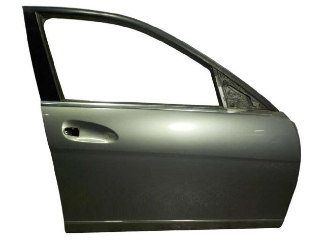 Drzwi przednie prawe A2047200205 MERCEDES