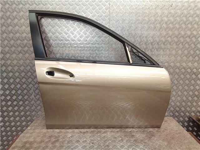 Drzwi przednie prawe A2047200205 MERCEDES