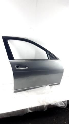 Drzwi przednie prawe A2047200205 MERCEDES