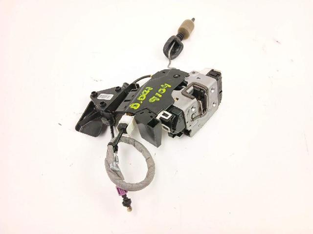 Zamek drzwi przednich prawych A2047200635 MERCEDES