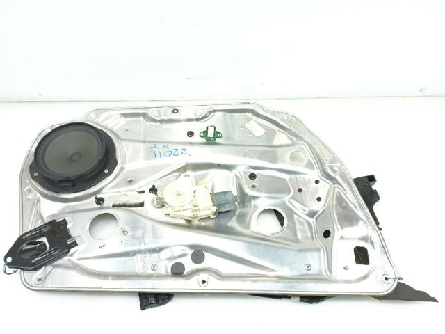 Mechanizm podnoszenia szyby drzwi przednich lewych A2047202479 MERCEDES