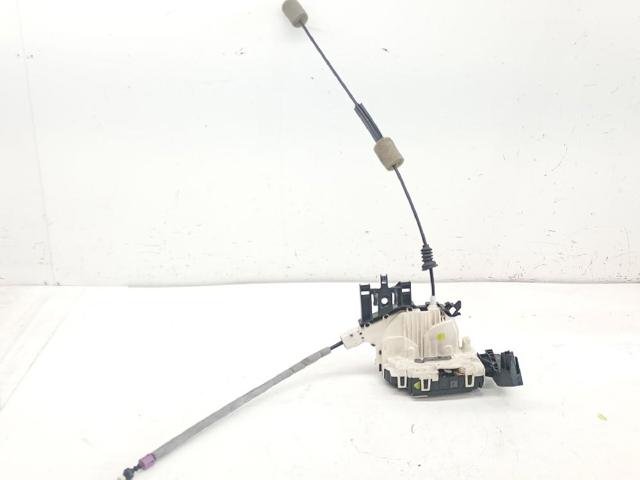 A2047202735 Mercedes
