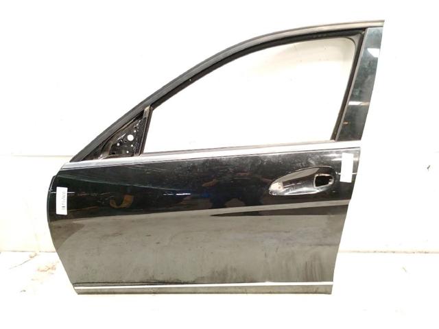 Drzwi przednie lewe A2047205900 MERCEDES