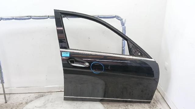 Drzwi przednie prawe A2047206000 MERCEDES
