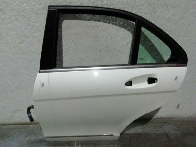 Drzwi tylne lewe A2047300105 MERCEDES