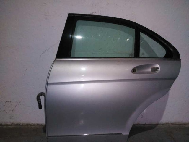 Drzwi tylne lewe A2047302100 MERCEDES
