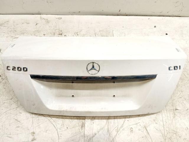 Klapa bagażnika A2047500075 MERCEDES