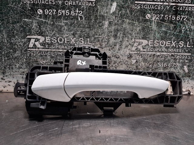 Zamek drzwi tylnych lewych A2047600734 MERCEDES