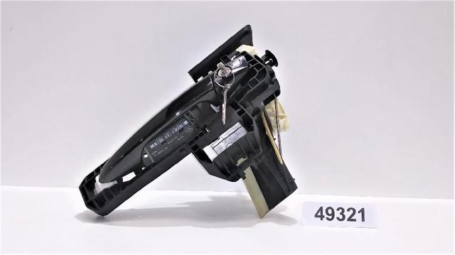 Pałąk zewnętrznej klamki drzwi przednich lewej A2047601534 MERCEDES