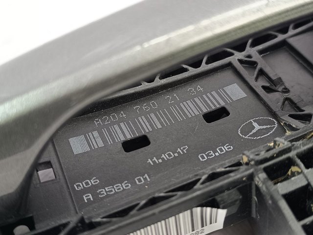 Pałąk zewnętrznej klamki drzwi tylnych lewych A2047602134 MERCEDES
