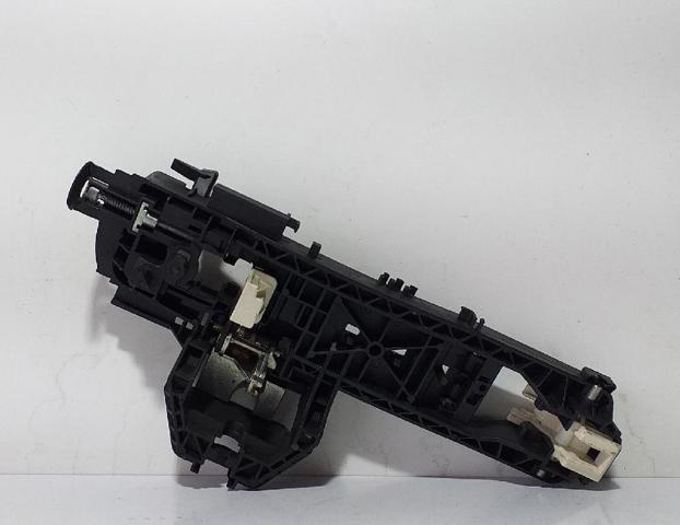 Pałąk zewnętrznej klamki drzwi tylnych lewych A2047602134 MERCEDES
