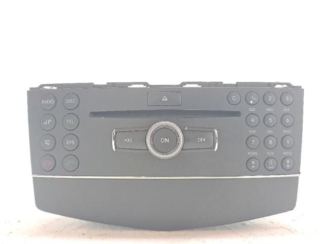 Radioodtwarzacz (radio AM/FM) do Mercedes C W204