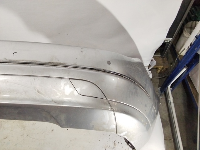 Zderzak tylny Mercedes C W204