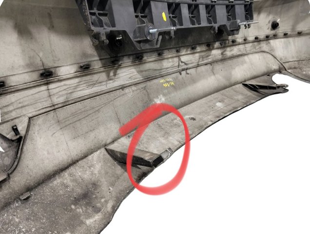 Zderzak tylny Mercedes C W204