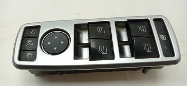 A2049055402 Mercedes
