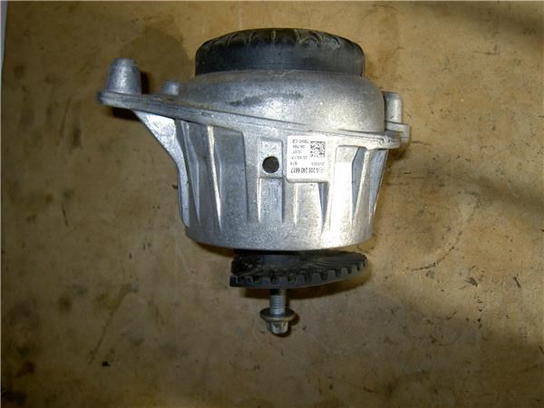 A2052406617 Mercedes