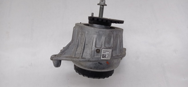 Poduszka (podpora) silnika prawa A2052406717 MERCEDES